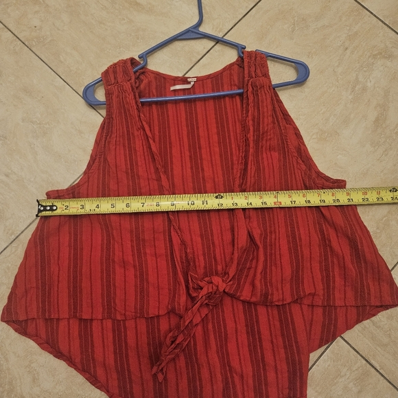 FREE PEOPLE FP women's red striped tie front tank top shirt 10% Linen M Medium - Picture 9 of 10